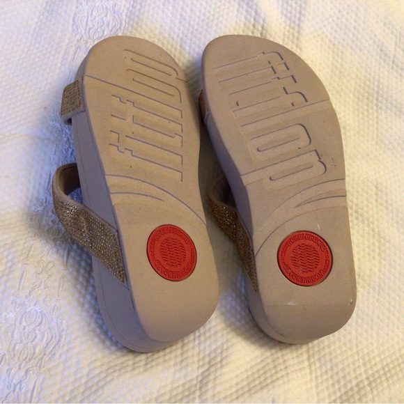 FITFLOP Gold Studded 2 Straps Slides Comfort Soles Platform Sandals size 8 - Picture 3 of 4